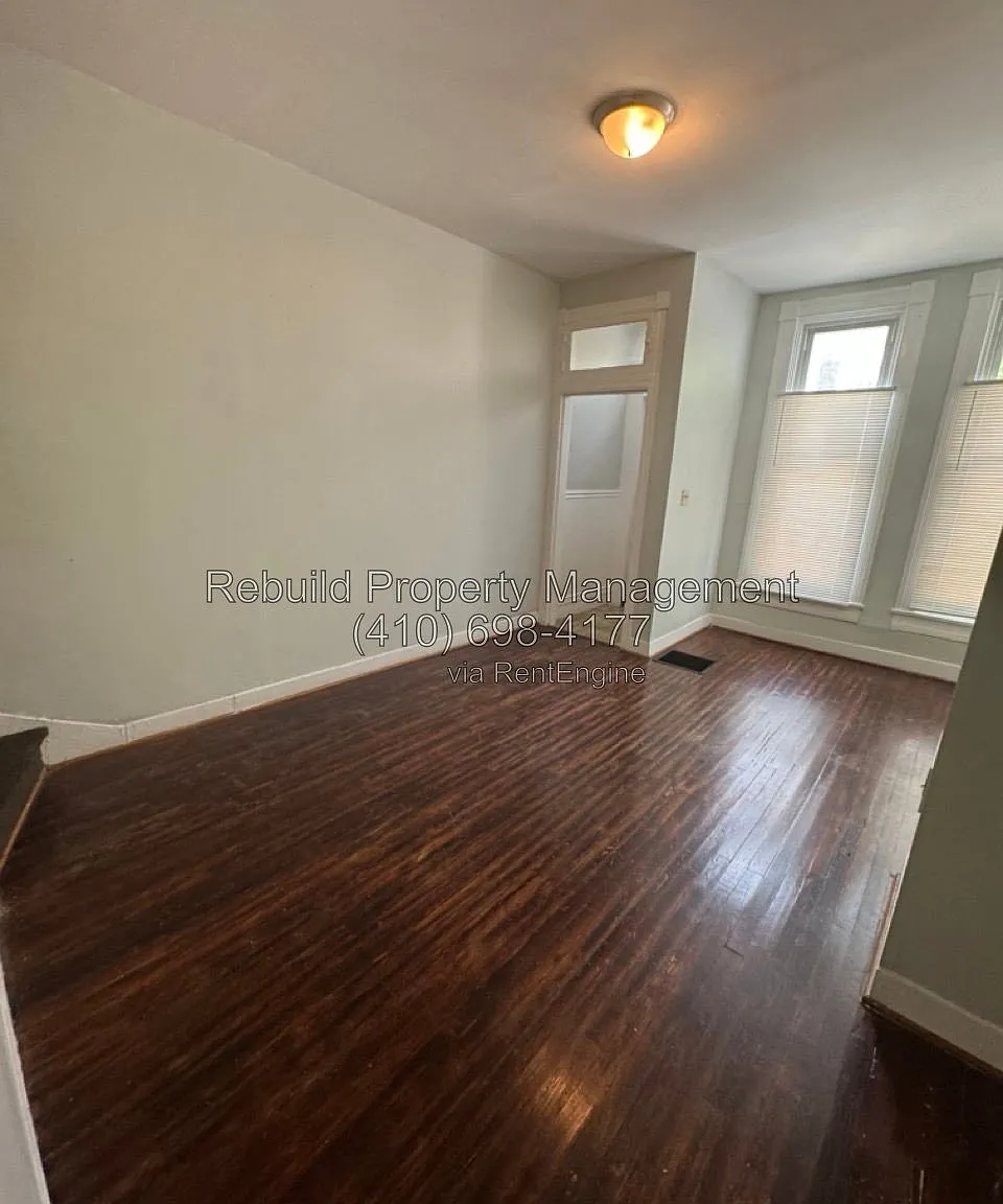 2 bed, 1.0 bath, $1,600 — Photo 2