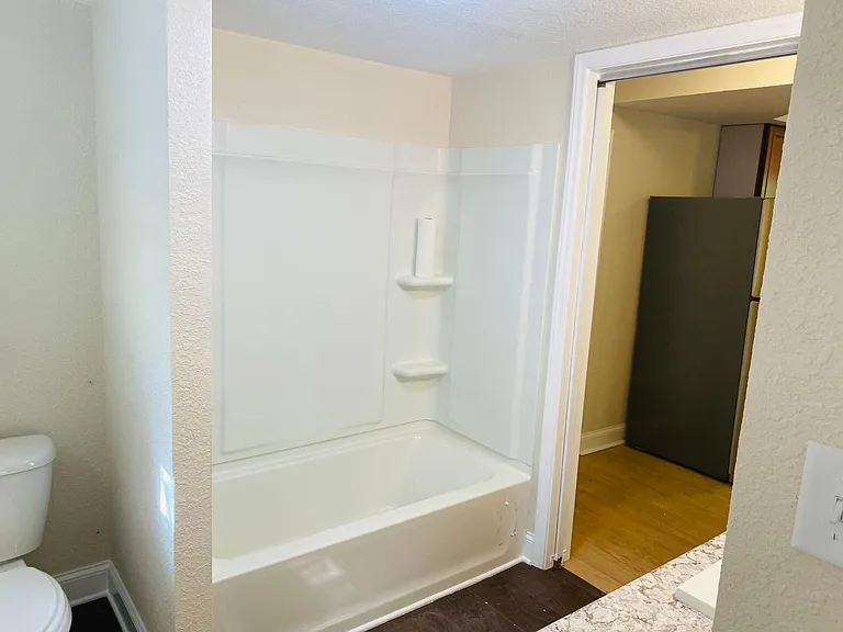10 Unaka Ave #C — Photo 9