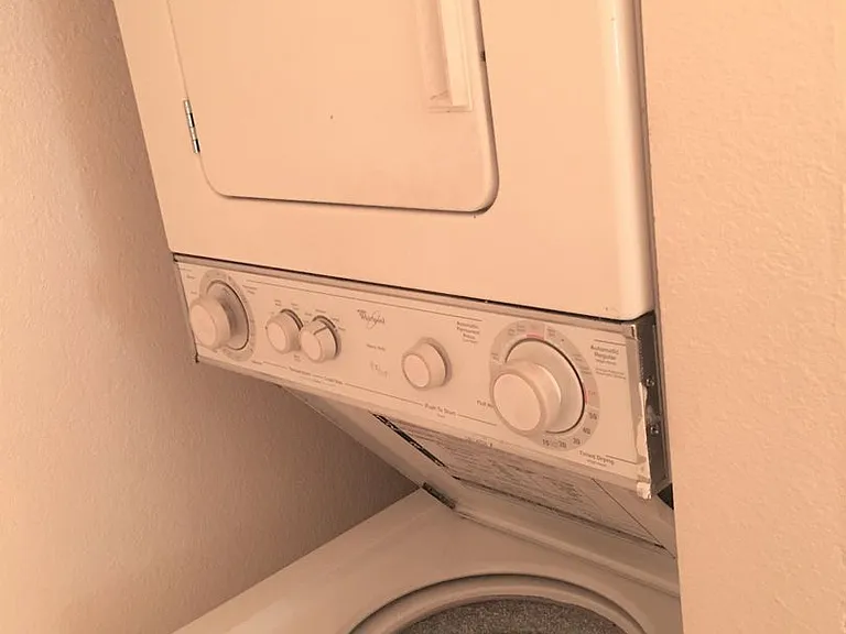 4989 Eisenhower Dr — Photo 13