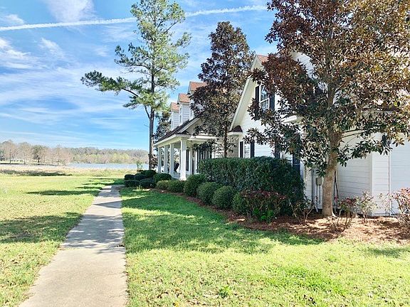 5th image of 4438 Sweetheart Cir