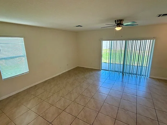 9035 Carlotta Way — Photo 19