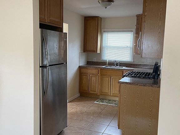 2nd image of 16027 96th St #2F