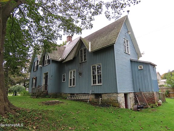 3rd image of 127 Depot St