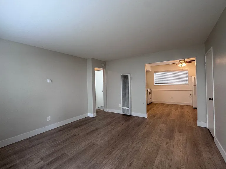 1417 T Street — Photo 3