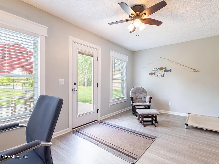 4610 Saddlehorn Trl — Photo 28