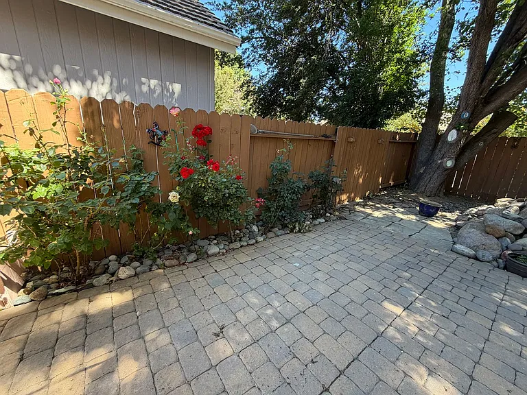 3113 Sweet Clover St — Photo 7