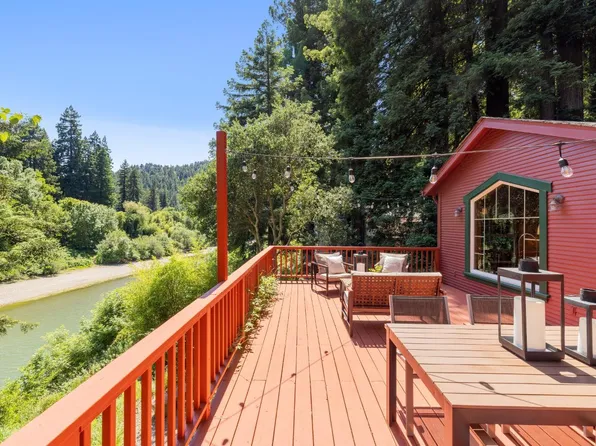 17447 Riverside Drive, Guerneville, CA 95446