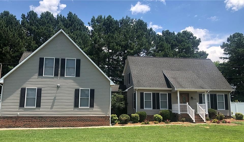 1st image of 636 Jordan Creek Dr