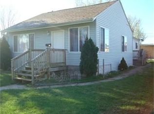 922 Cherry St, Hammond, IN 46324
