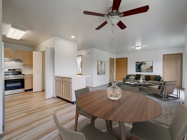 Mountain View Apartment Homes — Photo 1