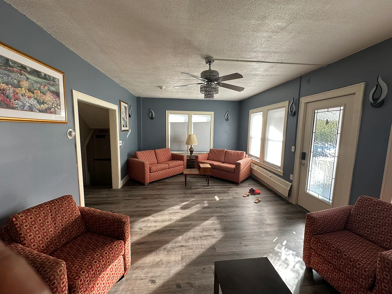 Studio, 400 sqft, $750 — Photo 3