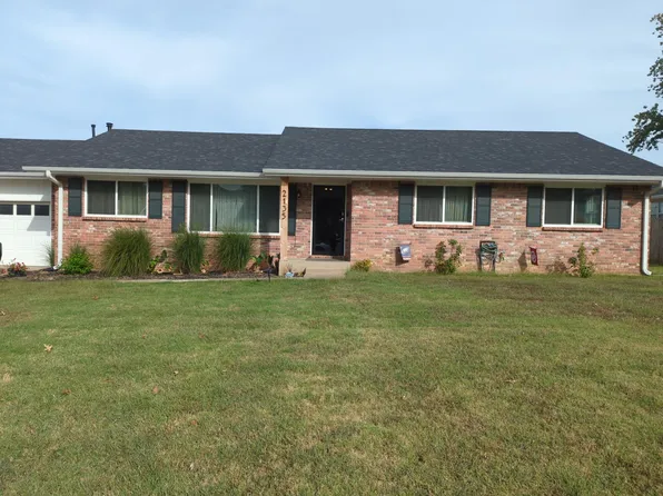 2135 J St SW, Miami, OK 74354
