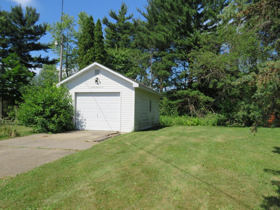 1st image of 64881 County Road 15