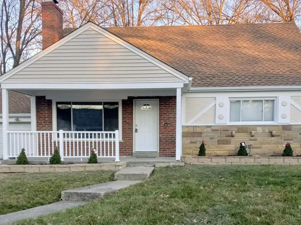 7886 Bobolink Dr, Cincinnati, OH 45224