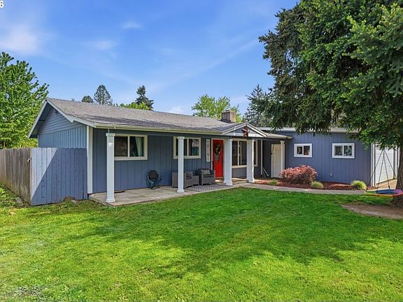 2nd image of 3705 NE 137th Ave