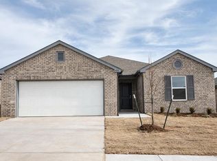 416 Labelle Ln, Tuttle, OK 73089
