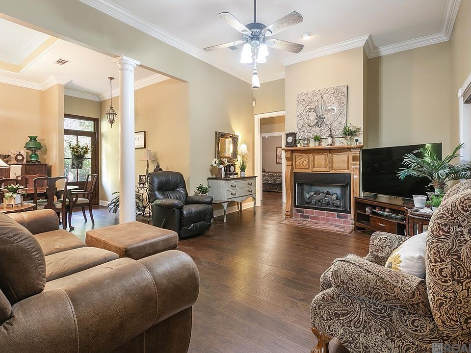 7622 Hickory Ridge Dr, Denham Springs, LA 70706 | Zillow