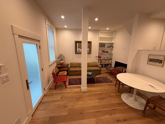 3rd image of 1010 Filbert St #1010