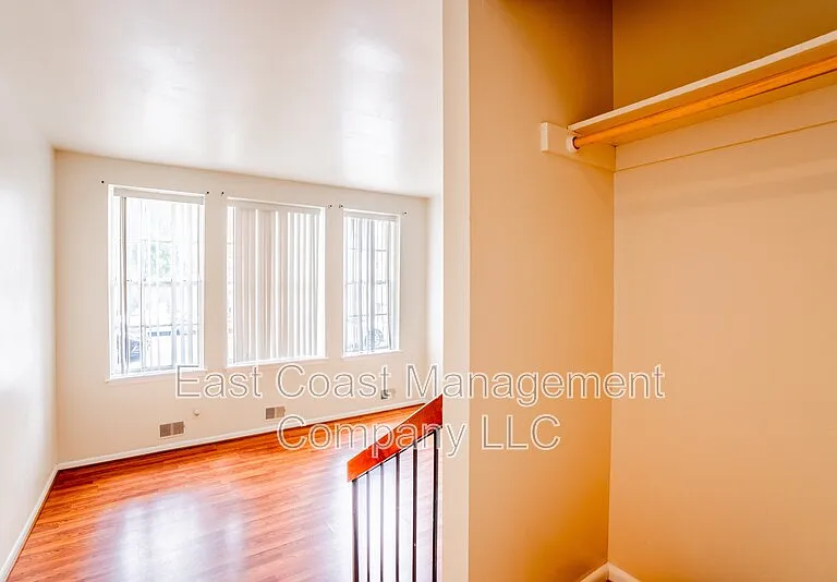 1502 E Baltimore St #1 — Photo 4