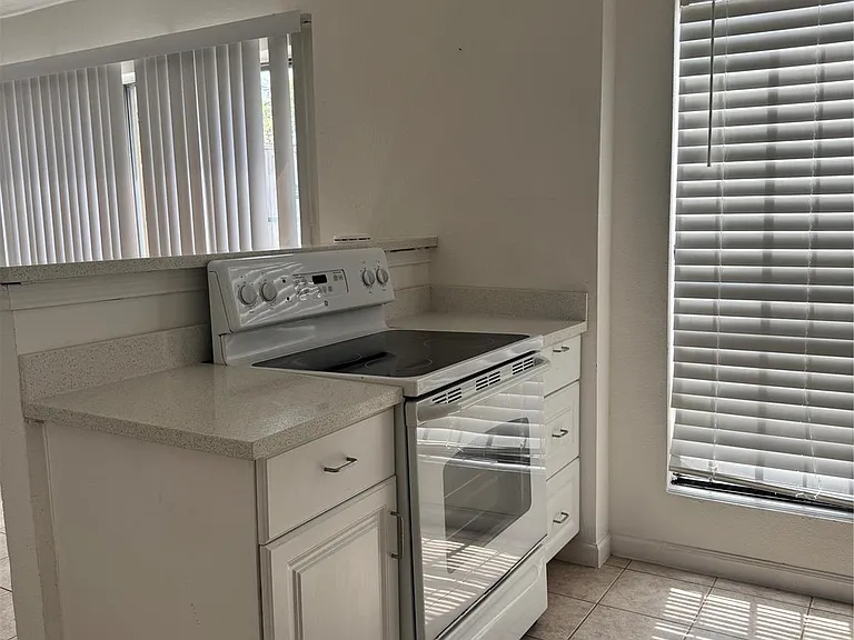 6645 Wanda Ln — Photo 7