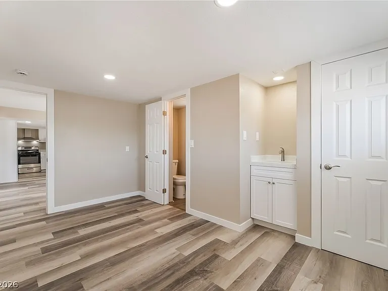 5402 Tahoe Dr — Photo 16