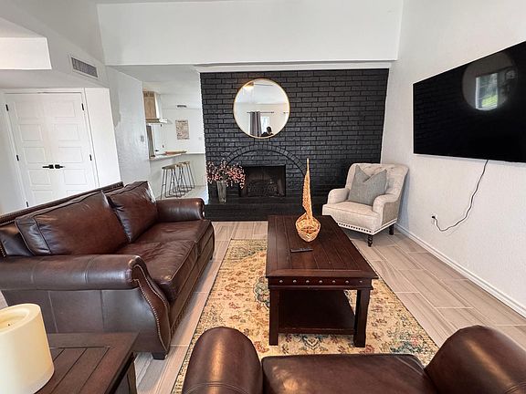 3rd image of 4009 Juneberry St