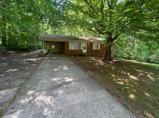 6220 Paylor St, Mebane, NC 27302