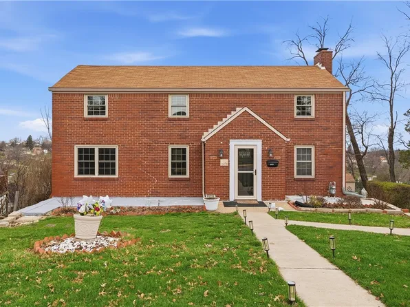 5240 Orchard Hill Dr, Pittsburgh, PA 15236