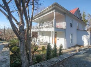 217 W High St APT B, Charlottesville, VA 22902