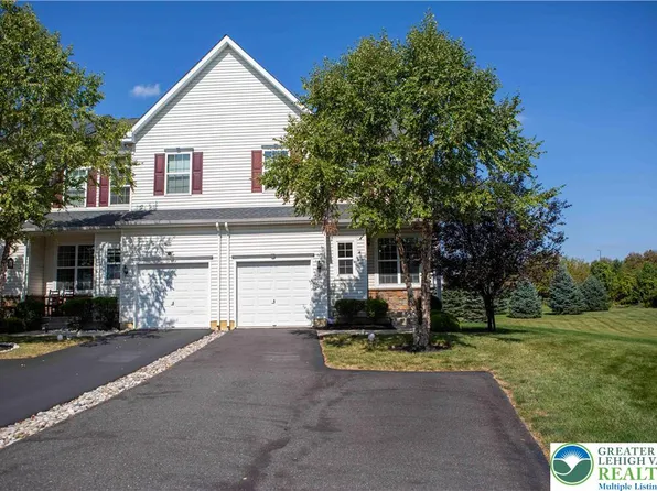 985 King Way, Breinigsville, PA 18031