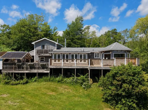 37873 Cabot Trl, Ingonish Beach, NS B0C 1L0