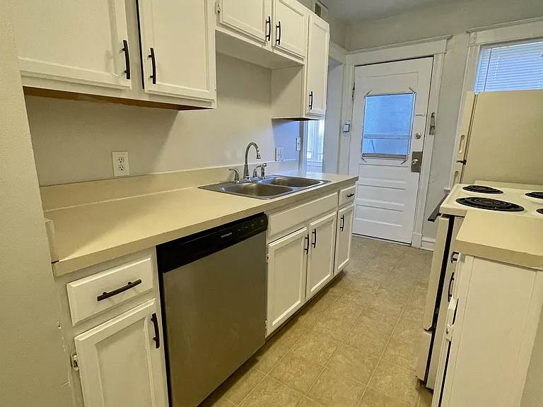 4117 Walnut St #2N — Photo 7