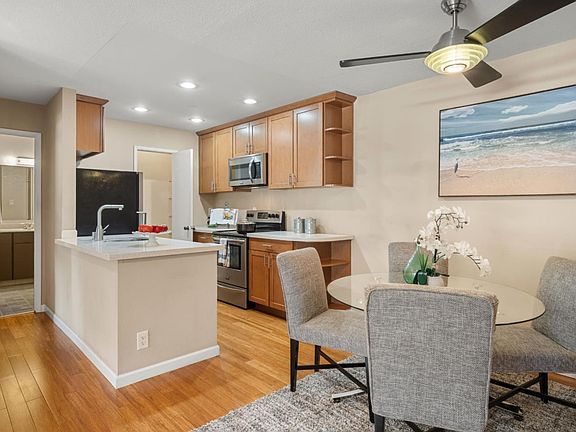 3rd image of 209 Boardwalk Ave APT H