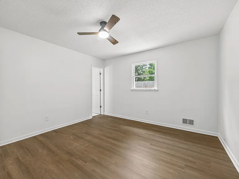 128 McBeth Rd — Photo 13
