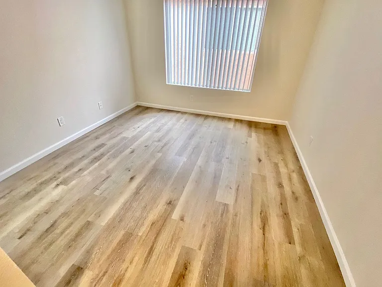 3932 Hamilton St #7 — Photo 9
