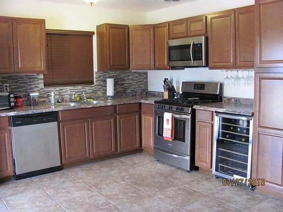 3rd image of 2519 S James Dr