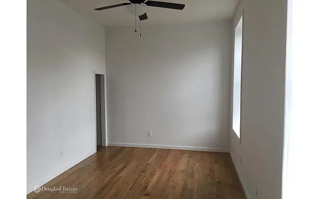 Rented by Douglas Elliman | media 14