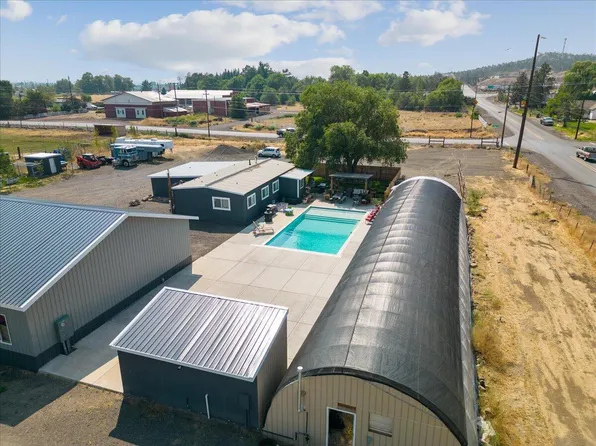 3990 NW Canal Blvd, Redmond, OR 97756