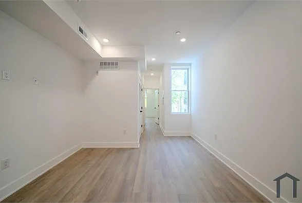 1710 N 24th St #2 — Photo 9
