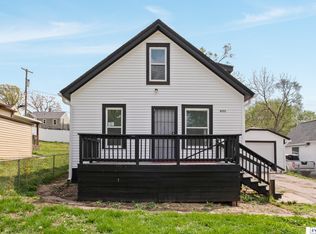 4721 N 42nd St, Omaha, NE 68111