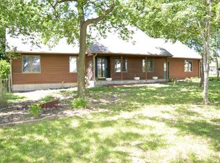 9607 K4 Hwy, Meriden, KS 66512