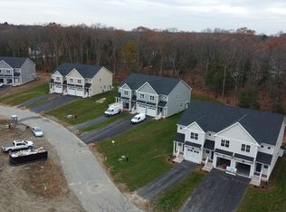 64 Uncas Ave, Franklin, MA 02038