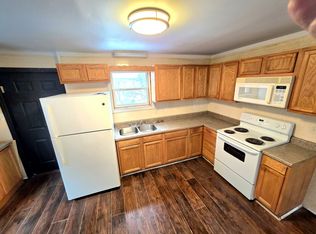 928 Vankirk St, Clairton, PA 15025