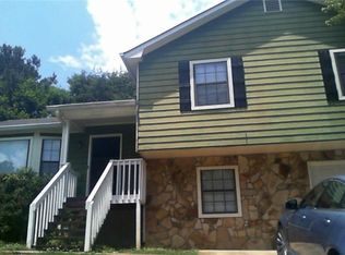2075 Bedford Ct, Lithonia, GA 30058