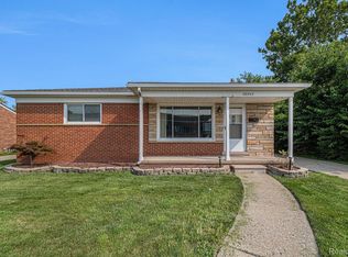26842 Ford Rd, Dearborn Heights, MI 48127