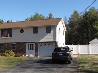 9 Tadmuck Rd, Chelmsford, MA 01824