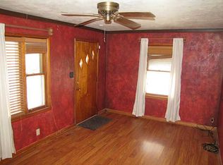 1260 22nd Ave SW, Cedar Rapids, IA 52404