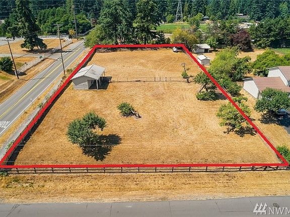 2nd image of 60 126th Ave NE