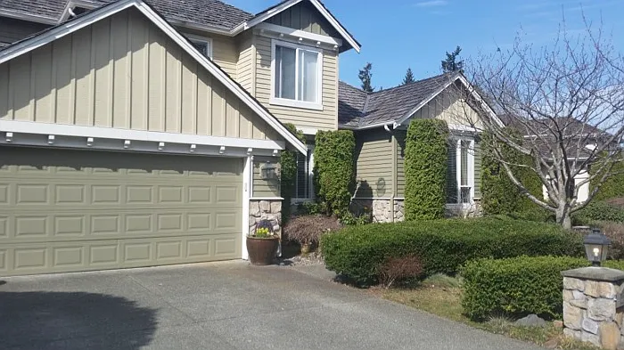 Mont Blanc Pl NW — Photo 1