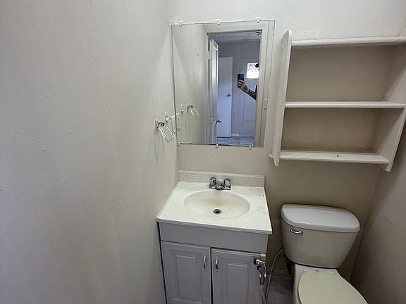 4th image of 103-12735 N Florida Ave